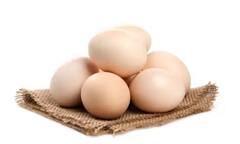 ਬਾਜ਼ਾਰ 'ਚ ਮਿਲ ਰਹੇ ਨੇ ਪਲਾਸਟਿਕ ਦੇ ਆਂਡੇ, ਇਸ ਤਰ੍ਹਾਂ ਜਾਣੋ ਕਿਹੜਾ ਅਸਲੀ