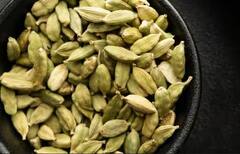 ਰੋਜ਼ਾਨਾ 1 ਇਲਾਇਚੀ ਚਬਾਓ, ਖਰਾਬ ਕੋਲੈਸਟ੍ਰਾਲ ਦੀ ਸਮੱਸਿਆ ਹਮੇਸ਼ਾ ਲਈ ਹੋ ਜਾਵੇਗੀ ਦੂਰ