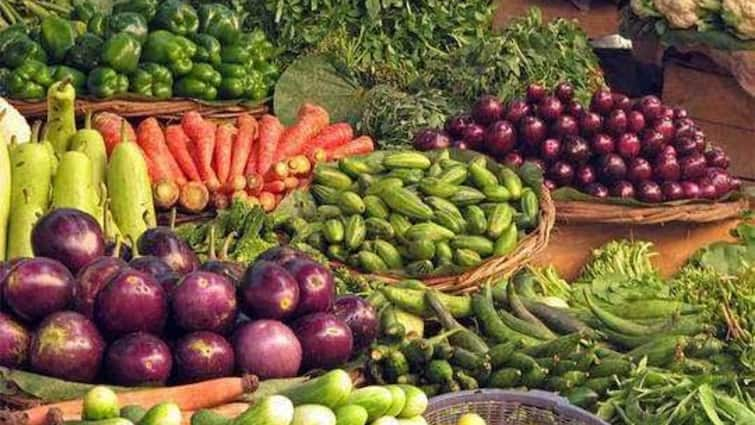 Vegetable price list april 20 2024 chennai koyambedu market Carrot beans potato today price Vegetable Price: வீக் எண்ட் என்ன சமையல்? இன்றைய காய்கறிகளின் விலைப் பட்டியல் இதோ..