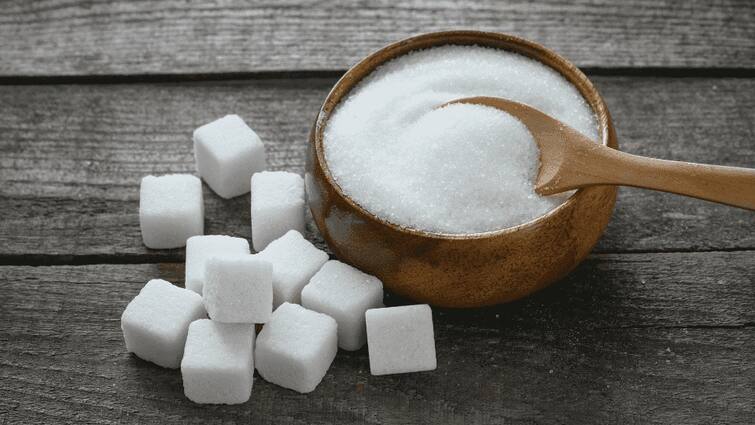 Do you stop taking sugar at all while dieting, know what are the findings of the research Health :શું ડાયટિંગ દરમિયાન સુગર લેવાનું બિલકુલ કરી દો છો બંધ, જાણો રિસર્ચનું શું છે તારણ