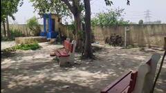 छोटे बच्चों की मौत के बाद हो रही उनके शवों की दुर्गति, गांव के लोगों ने सरकार से लगाई ये गुहार