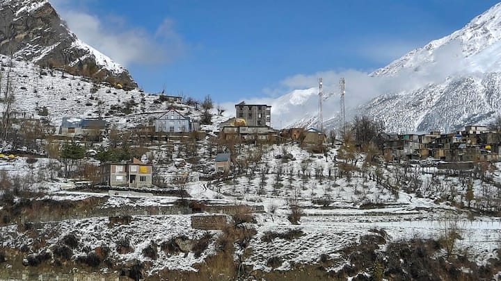 Himachal Pradesh News Rain Snowfall Lead Closure 104 Roads Met Issues Yellow Alert BRO National Highways Himachal Pradesh: Rain, Snowfall Cause Closure Of 104 Roads And 3 Highways. Yellow Alert Issued