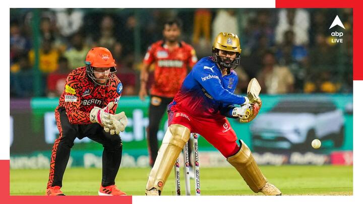 KKR vs RCB: চলতি আইপিএলে ৭ ম্যাচে ২২৬ রান করেছেন ডিকে। ২০৫.৪৫ স্ট্রাইক রেট রেখে রান করেছেন। দুটি হাফসেঞ্চুরিও রয়েছে ঝুলিতে।