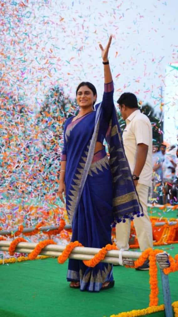 షర్మిలకు అప్పులు ఇచ్చిన జగన్ దంపతులు