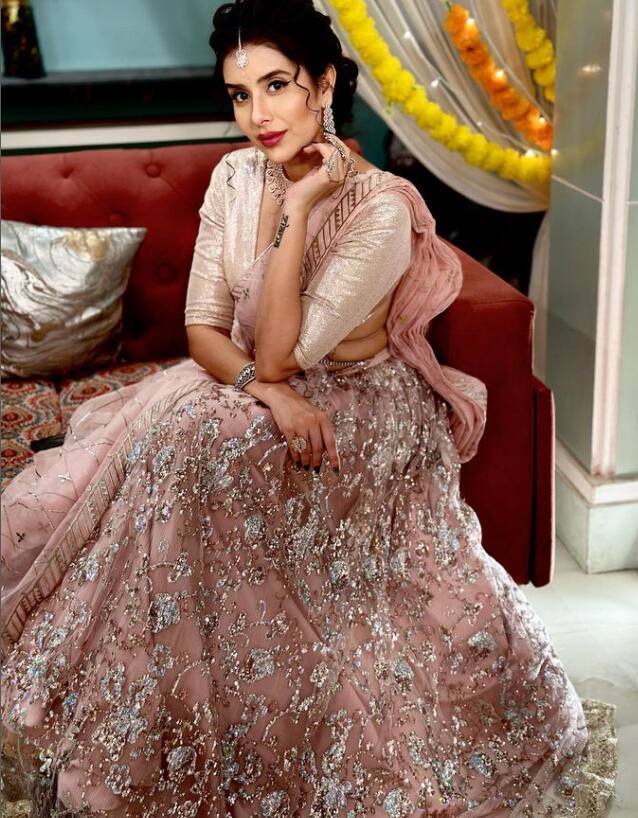 मैं सोशल मीडिया के लिए कंटेंट बनाने में फोकस करूगीं और वेब सीरीज, शोज , इवेंट , कमर्शियल पर ज्यादा से ज्यादा काम पाने की कोशिश करूंगी.