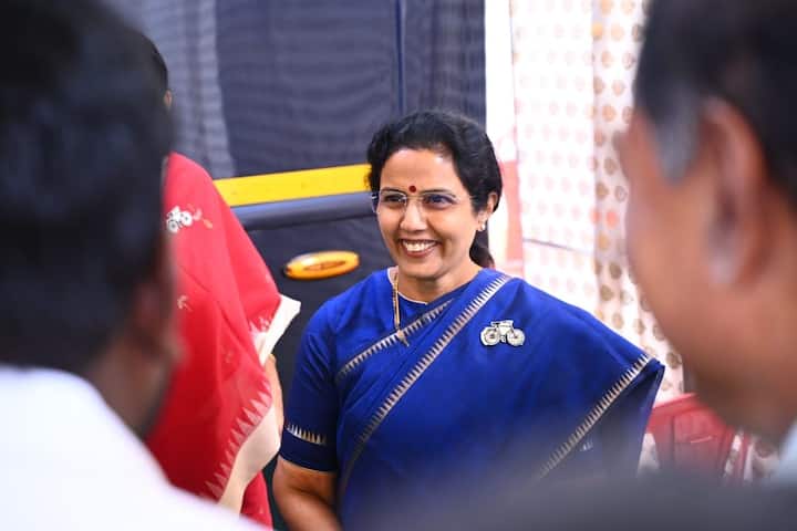 చంద్రబాబు పుట్టినరోజు వేడుకల్లో భువనేశ్వరి