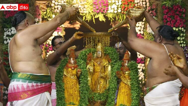 TTD Tirumala Srivari Salakatla Vasantotsavam begin in Tirumala TTD Tirumala: అత్యంత వైభవంగా శ్రీవారి సాలకట్ల వసంతోత్సవాలు ప్రారంభం, 22న స్వర్ణ రథోత్సవం