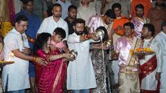 चुनाव के बीच वाराणसी पहुंचे चिराग पासवान, मां गंगा की पूजा करते आए नजर, देखें तस्वीरें