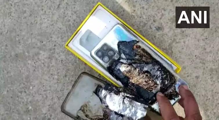 Mobile Care Don't make these mistakes in summer your mobile phone will explode like a bomb Mobile Care: ਗਰਮੀਆਂ 'ਚ ਨਾ ਕਰੋ ਇਹ ਗ਼ਲਤੀਆਂ, ਬੰਬ ਵਾਂਗ ਫਟ ਜਾਵੇਗਾ ਤੁਹਾਡਾ ਮੋਬਾਈਲ