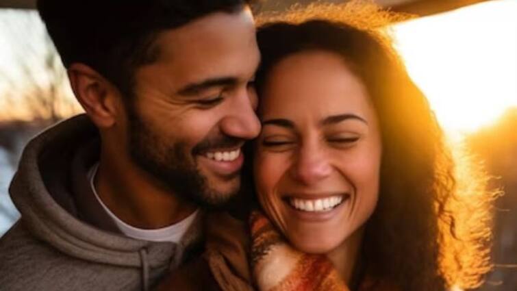If you want to never have any conflict with your partner follow these tips from today itself Relationship tips: चाहते हैं पार्टनर के साथ कभी ना हो अनबन, आज से ही फॉलो करें ये टिप्स