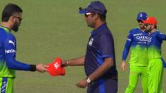 विराट ने किया गज़ब का प्रैंक, नरेन से बोला मैं करने आ रहा हूं पहला ओवर