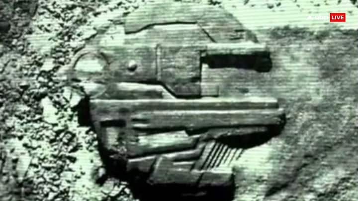 स्टॉकहोम विश्वविद्यालय की ओर से किए गए रिसर्च से यह पता चलता है कि बाल्टिक सागर की विसंगति हिम युग की अवधि में समुद्र के उस क्षेत्र में हुई हिमनद गतिविधियों की प्रक्रिया के अवशेष हैं और यह इस बात का कारण हो सकता है कि वस्तु अपने स्थान तक कैसे पहुंची.