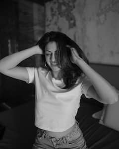 Hansika Latest Photos : బ్లాక్​ అండ్ వైట్ ఫోటోలను షేర్ చేసిన హన్సిక.. నవ్వేస్తూ ఫన్నీగా ఫోజులిచ్చిన బ్యూటీ