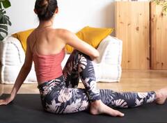 Chair Yoga : நாள் முழுக்க சேரில் உட்கார்ந்து வேலை செய்பவரா நீங்கள்..? அப்போ இந்த உடற்பயிற்சியை செய்யுங்கள்!