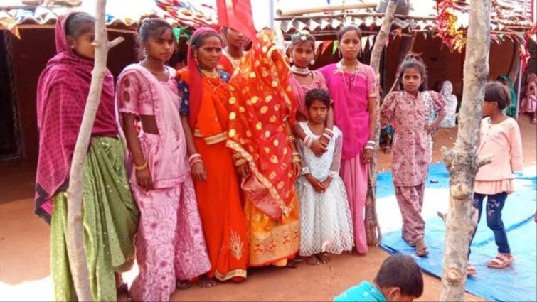 Pratapgarh groom Demands dowry bike and gold leaves bride on wedding day Rajasthan Police Action ANN दुल्हन को मंडप में छोड़ कर भागा दूल्हा, दहेज में बाइक न मिलने पर आया गुस्सा, अब पुलिस लेगी एक्शन