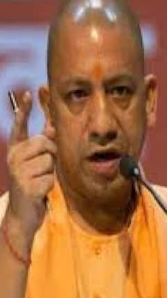 'कांग्रेस घोटाले, आतंकवाद और नक्सलवाद का नाम है'- CM Yogi | Abpnewsshorts