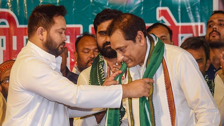 lok sabha election 2024 Mehboob Ali Kaiser joins RJD Tejashwi Yadav attacks BJP ann Bihar Lok Sabha Elections: महबूब अली कैसर आरजेडी में हुए शामिल, तेजस्वी बोले- बैकफुट पर आ गई है बीजेपी