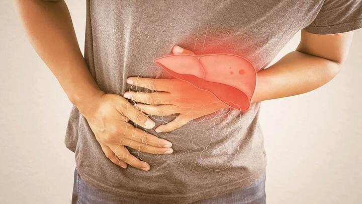 ਮੁਰੰਮਤ ਅਤੇ ਰਿਕਵਰੀ: ਇਹ ਖਬਰ ਉਨ੍ਹਾਂ ਲੋਕਾਂ ਲਈ ਚੰਗੀ ਹੋ ਸਕਦੀ ਹੈ ਜੋ ਜ਼ਿਆਦਾ ਸ਼ਰਾਬ ਪੀਂਦੇ ਹਨ। ਜੇਕਰ ਤੁਸੀਂ ਸ਼ਰਾਬ ਪੀਣਾ ਬੰਦ ਕਰ ਦਿੰਦੇ ਹੋ, ਤਾਂ ਤੁਸੀਂ ਆਪਣੇ ਖਰਾਬ ਹੋਏ ਲਿਵਰ ਨੂੰ ਠੀਕ ਕਰ ਸਕਦੇ ਹੋ। ਨਿਯਮਿਤ ਤੌਰ 'ਤੇ ਸ਼ਰਾਬ ਪੀਣ ਨਾਲ ਜਿਗਰ 'ਤੇ ਮਾੜਾ ਪ੍ਰਭਾਵ ਪੈਂਦਾ ਹੈ। ਹੌਲੀ-ਹੌਲੀ ਲਿਵਰ ਖਰਾਬ ਹੋਣ ਲੱਗਦਾ ਹੈ। ਸ਼ਰਾਬ ਨਾਲ ਲਿਵਰ ਦੀ ਬੀਮਾਰੀ ਦੀ ਸਮੱਸਿਆ ਹੋ ਸਕਦੀ ਹੈ। ਜਦੋਂ ਤੁਸੀਂ ਆਪਣੇ ਆਪ ਨੂੰ ਨਿਯੰਤਰਿਤ ਕਰਦੇ ਹੋ ਅਤੇ ਸ਼ਰਾਬ ਪੀਣ ਤੋਂ ਬਚਦੇ ਹੋ ਜਾਂ ਘੱਟ ਕਰਦੇ ਹੋ, ਤਾਂ ਲਿਵਰ ਆਮ ਵਾਂਗ ਵਾਪਸ ਆ ਸਕਦਾ ਹੈ।