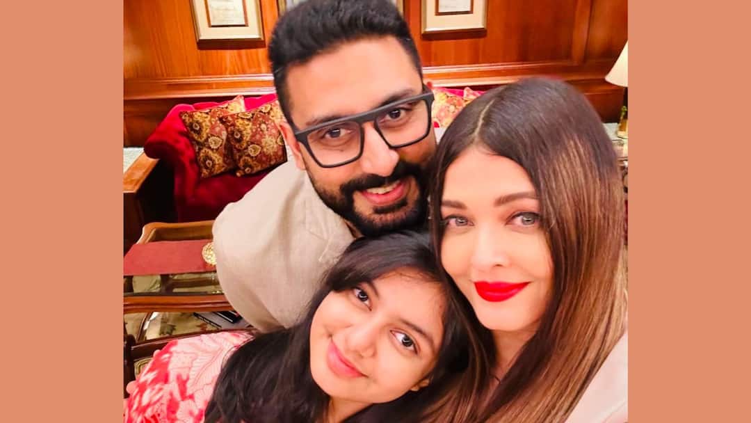 Abhishek Bacchan Aishwarya Rai Bachchan celebrated marriage anniversary Aaradhya Bollywood News Update Abhishek Aishwarya Anniversary: ভালবাসার ১৭.. বিবাহবার্ষিকীতে এক ফ্রেমে অভিষেক-ঐশ্বর্য্য, রইল আরাধ্যাও