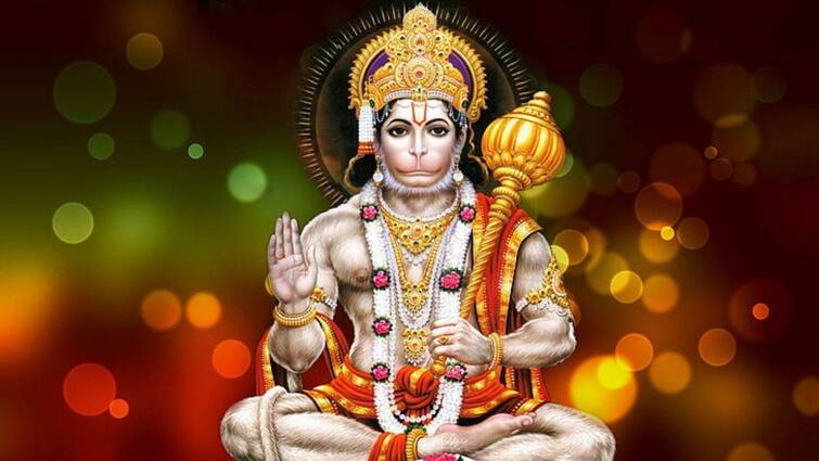 Hanuman Jayanti 2024 puja according to zodiac signs also know there benefits marathi news Hanuman Jayanti 2024 : हनुमान जयंतीच्या दिवशी तुमच्या राशीनुसार करा हनुमानाची पूजा; बजरंगबली होतील प्रसन्न, मनातील इच्छा होतील पूर्ण