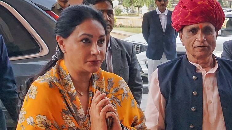 Diya Kumari BJP Reaction on Rajasthan Lok Sabha Elections 2024 First Phase Voter Turnout Targets Congress ANN Exclusive: डिप्टी CM दीया कुमारी ने बताया राजस्थान में क्यों कम हुआ मतदान, कहा- 'इसकी चिंता कांग्रेस को करनी चाहिए'