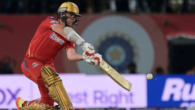 PBKS vs GT Live: पंजाब किंग्स को लगा चौथा झटका, नूर अहमद ने लियम लिविंगस्टोन को किया चलता