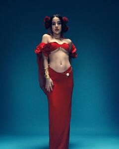 Uorfi Javed Redefining Floral Fashion With A Red Rose-Themed Outfit; See Pics