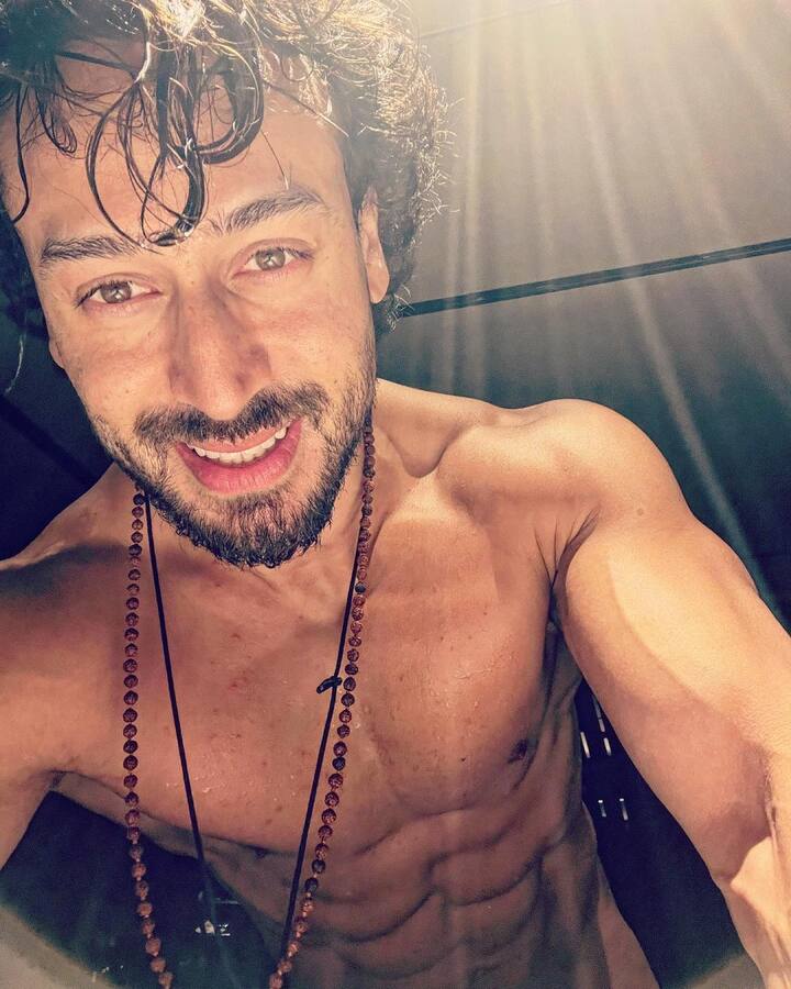 Tiger Shroff is here to steal all hearts with this shirtless selfie post workout.