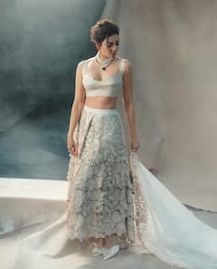 Kajal Aggarwal: కాజల్ అగర్వాల్ రాయల్ ప్రిన్సెస్ లుక్... వైట్ లెహంగాలో ఏముందిరా అసలు!