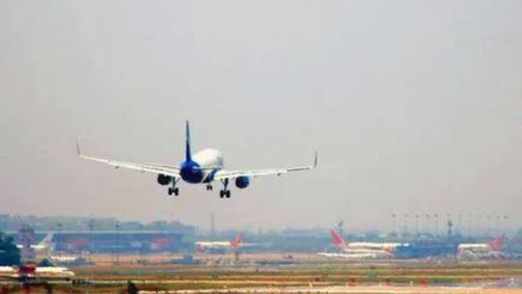 aai exercise survey for establishment of Warangal airport Warangal News: వరంగల్‌ విమానాశ్రయం ఏర్పాటులో ముందడుగు - సర్వేకు ఏఏఐ కసరత్తు!