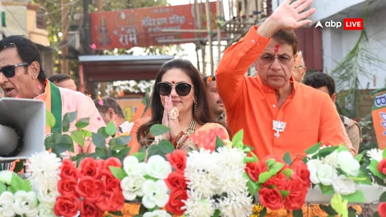 Lok Sabha Election 2024 UP Meerut Bjp candidate arun govil road show with Dipika Chikhlia Sunil Lahri ann Lok Sabha Election 2024: 'राम' के समर्थन में उतरे 'लक्ष्मण' और 'सीता', सुनील लहरी-दीपिका चिखलिया ने किया रोड शो