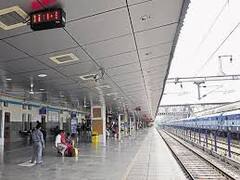 Railway Free WiFi: ਰੇਲਵੇ ਸਟੇਸ਼ਨ 'ਤੇ ਯੂਜ਼ ਕਰਨਾ ਚਾਹੁੰਦੇ ਹੋ WiFi? ਇਸ ਤਰ੍ਹਾਂ ਲਾਭ ਉਠਾਓ