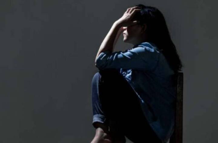 ਅੱਜ ਕੱਲ੍ਹ ਹਰ ਕੋਈ ਮਲਟੀ-ਟਾਸਕਿੰਗ ਬਣਨਾ ਚਾਹੁੰਦਾ ਹੈ। ਜਿਸ ਲਈ ਉਹ ਹਰ ਕੰਮ ਵਿੱਚ ਅੱਵਲ ਰਹਿਣ ਦੀ ਕੋਸ਼ਿਸ਼ ਕਰਦਾ ਹੈ। ਪਰ ਅਜਿਹੀ ਸਥਿਤੀ ਵਿੱਚ ਉਹ ਕਿਸੇ ਇੱਕ ਕੰਮ 'ਤੇ ਧਿਆਨ ਨਹੀਂ ਦੇ ਪਾ ਰਿਹਾ ਹੈ। ਇਸ ਲਈ, ਇੱਕ ਸਮੇਂ ਵਿੱਚ ਇੱਕ ਕੰਮ ਨੂੰ ਪੂਰਾ ਕਰਨ ਦਾ ਟੀਚਾ ਰੱਖੋ। ਇਸ ਨਾਲ ਤੁਸੀਂ ਆਪਣੇ ਟੀਚੇ ਨੂੰ ਚੰਗੀ ਤਰ੍ਹਾਂ ਪੂਰਾ ਕਰ ਸਕੋਗੇ।