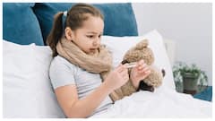 बुखार में आप भी अपने बच्चे को देते हैं पेरासिटामोल तो जानें, देने से पहले किन बातों का रखें ख्याल