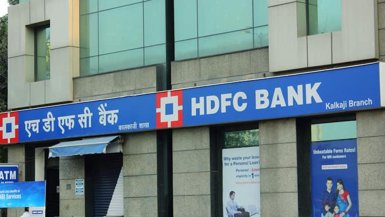 HDFC Bank announces Rs 1,500 crore ex gratia to its employees HDFC Employees: హెచ్‌డీఎఫ్‌సీ సిబ్బందికి బంపర్‌ ఆఫర్‌ - రూ.1500 కోట్లు ఇస్తున్న బ్యాంక్‌