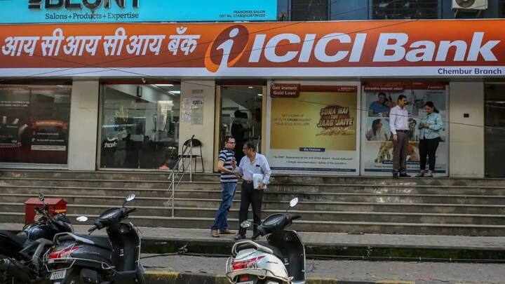 Icici bank new charges on saving account services new rates applicable from 01 may 2024 ICICI Bank: మీకు ఐసీఐసీఐ అకౌంట్‌ ఉందా? - అయితే కొన్ని షాక్‌లు భరించాల్సిందే!