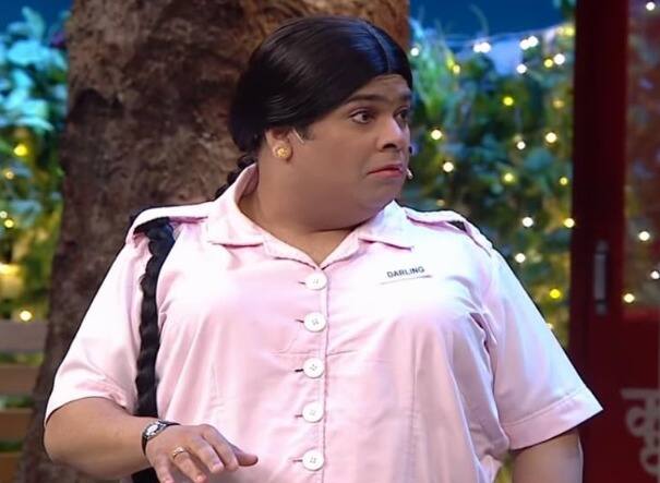 कीकू शारदा सबसे छोटे हैं और उन्होंने कभी बिजनेस में इंट्रेस्ट नहीं दिखाया. मीडिया रिपोर्ट्स के मुताबिक, कीकू ने बीकॉम में स्नातक किया है और MBA का कोर्स भी किया है.