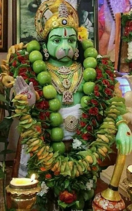 ऐसा माना जाता है कि दोपहर का समय काल रहित होता है.