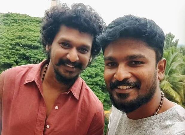 லியோ படத்தில் லோகேஷ் கனகராஜுடன் பணியாற்றிய இயக்குனர் ரத்னகுமார் 'கூலி' படத்தில் பணியாற்றவில்லை என்பது குறிப்பிடத்தக்கது