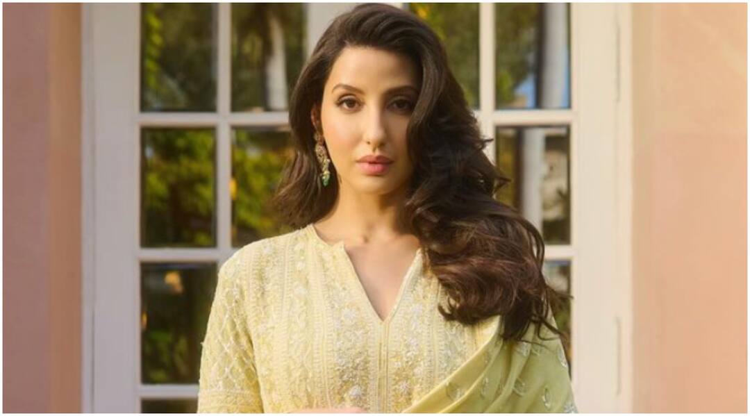 Nora Fatehi ने पैपराजी की हरकतों पर किया रिएक्ट, बोलीं- 'वो प्राइवेट पार्ट्स पर जूम करते है' Nora Fatehi reaction on Paparazzi says they are zooming on actress private parts Nora Fatehi ने पैपराजी की हरकतों पर किया रिएक्ट, बोलीं- 'वो प्राइवेट पार्ट्स पर जूम करते है'