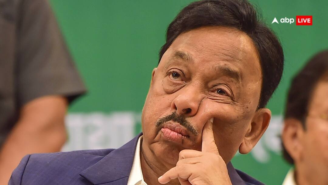 Narayan Rane campaigning poster no photos of Bal Thackeray Anand Dighe नारायण राणे के पोस्टर पर बाल ठाकरे-आनंद दिघे की तस्वीर नहीं, शिवसेना कार्यकर्ताओं ने उठाया ये कदम