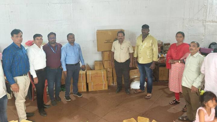 Nashik Crime Food and Drug Administration big action at Saptshrungi gad Adulterated sweets worth Rs 5 lakh seized Maharashtra Marathi News अन्न व औषध प्रशासनाची सप्तशृंगी गडावर मोठी कारवाई, तब्बल पाच लाखांचा भेसळयुक्त पेढा जप्त