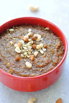 Hanuman Jayanti: भगवान हनुमान को लगाएं इन चीजों का भोग, प्रसन्न होंगे पवनपुत्र