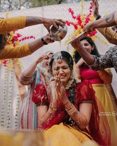 Aparna Das Haldi : அழகு நடிகை அபர்ணா தாஸின் ஹல்தி கொண்டாட்ட புகைப்படங்கள்!