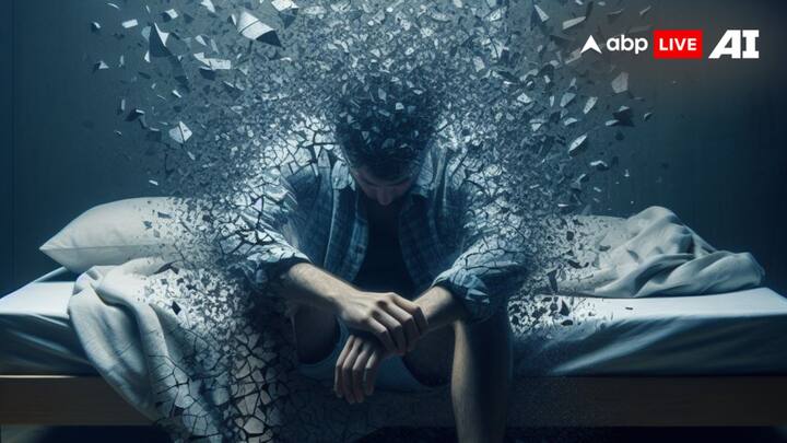 रातों की नींद उड़ जाना मुहावरे का मतलब है किसी फिक्र या किसी वजह से परेशान रहना. और परेशानी में बिल्कुल ना सो पाना. रातों की नींद वाकई उड़ती दिखाई देती तो कुछ ऐसी दिखती.