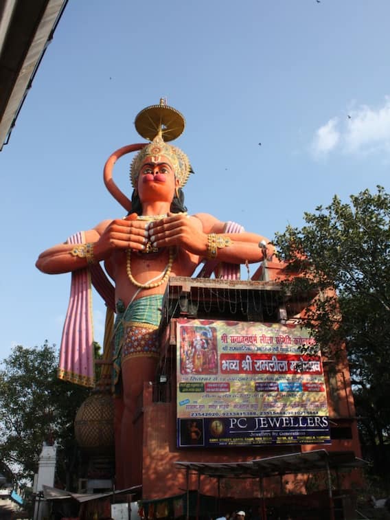 हनुमान जयंती पर दिल्ली के इन फेमस मंदिरों में करें दर्शन