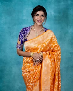 Lakshmi Manchu Latest Photos : మంచు లక్ష్మీకి చీరలంటే చాలా ఇష్టమట.. తన న్యూ బ్లౌజ్ డిజైన్ చూశారా?
