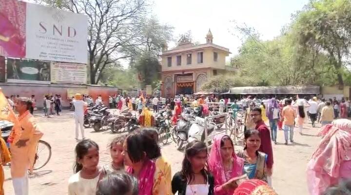 इस दौरान मंदिर महंत के नेतृत्व में परिसर में श्रद्धालुओं के लिए सभी इंतजाम व्यवस्थाएं की गई थी.