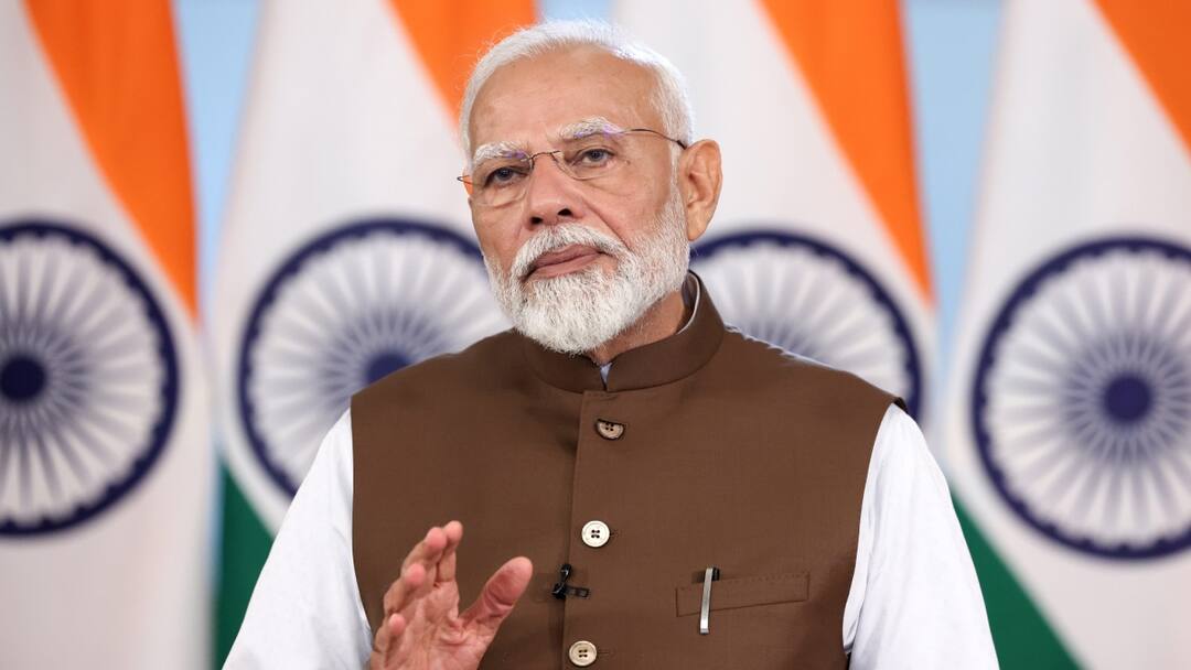 PM Modi Expresses Condolences On Death Of uttar pradesh hathras bjp mp rajvir singh diler heart attack Rajvir Singh Diler Death: हाथरस बीजेपी सांसद राजवीर सिंह के निधन पर पीएम मोदी ने जताया शोक, जानें क्या कहा