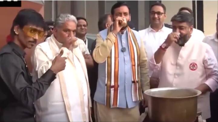 Haryana CM Nayab Singh Saini became fan and Take Dolly Chaiwala tea Watch Video Watch: डॉली चाय वाले की चाय के मुरीद हुए हरियाणा CM नायब सिंह सैनी, आप भी देखें वायरल वीडियो